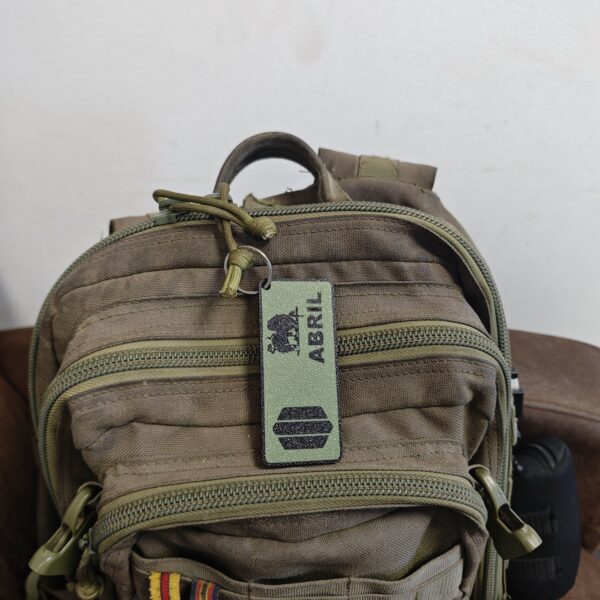 Placas Personalizadas para Mochila – Identificación Militar Práctica y Resistente