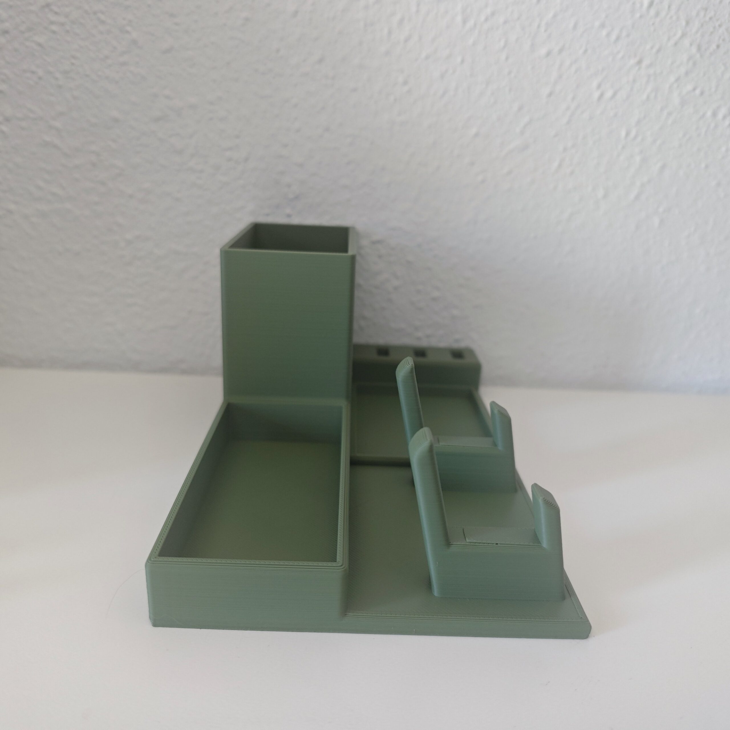 Organizador de Escritorio Multifuncional 3D - Imagen 1