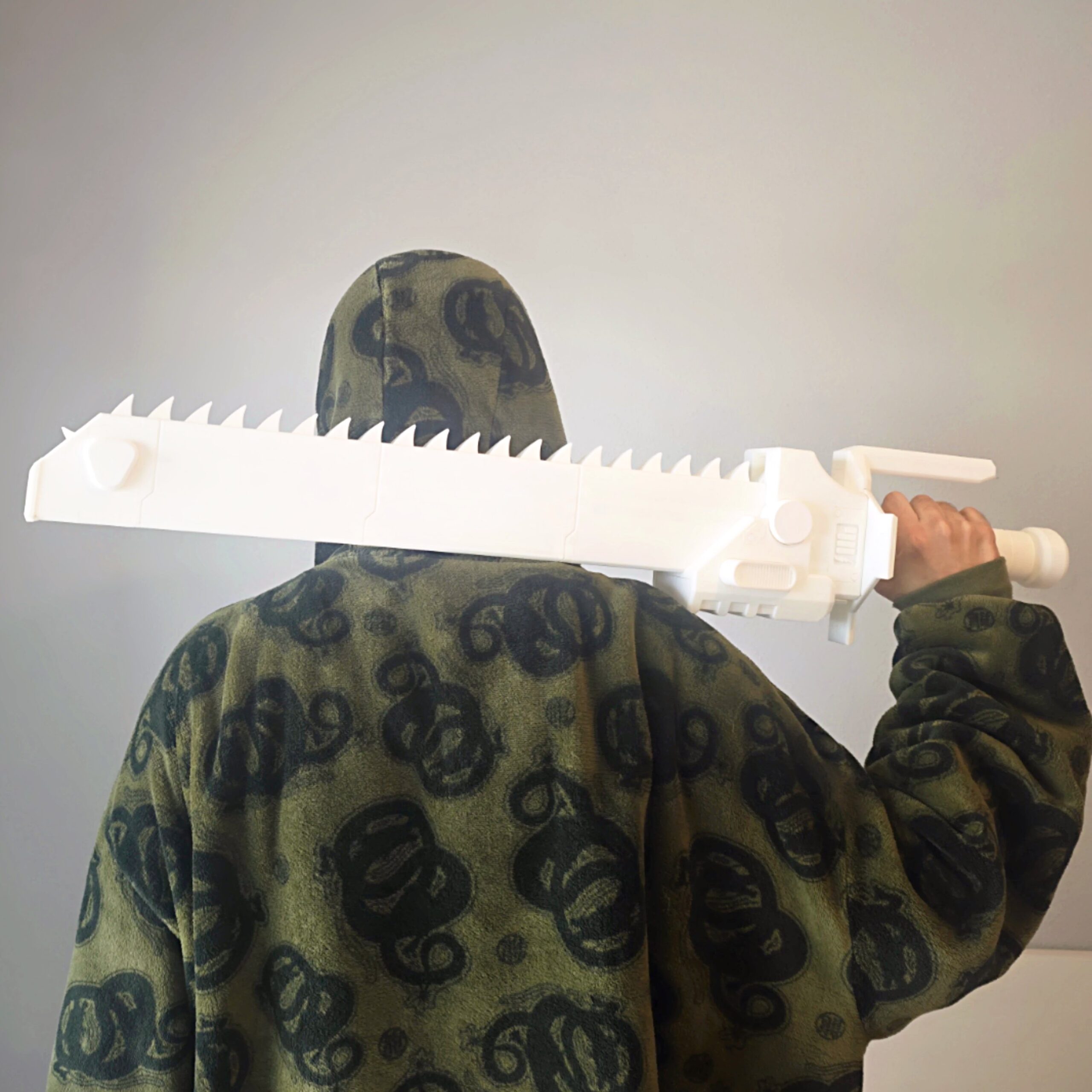 Espada Sierra Chainsword MK1 – Réplica Impresa en 3D | Tamaño Real | Cosplay y Coleccionismo - Imagen 3